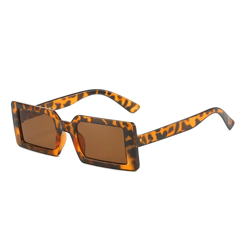 2024 moda caliente al por mayor marcos rectangulares gafas de sol multicolor moda mujer gafas de sol