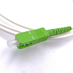 G652D Simplex SC/2,0mm APC LSZH 3,0mm, baja pérdida para centro de datos y redes de telecomunicaciones Cable de conexión de fibra óptica - Product Image 1