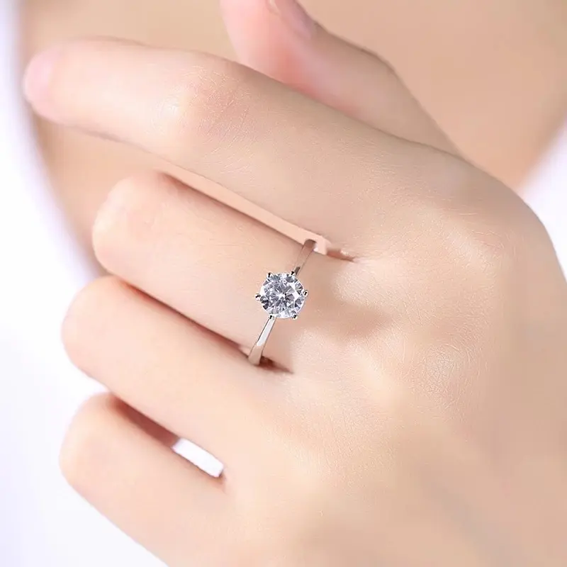 Moda Shinny Moissanite Pedra Anel De Casamento Mulheres CZ Anel De Diamante para Menina Latão Ródio Com 6 Garra Anel Clássico Jóias