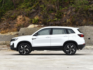 Changan CS75 1.5T SUV 5-door 5-seater manuel yeni araba modeli stokta yapılan çin LED ampul kamera elektrikli deri özelleştirilmiş Turbo - Product Image 4