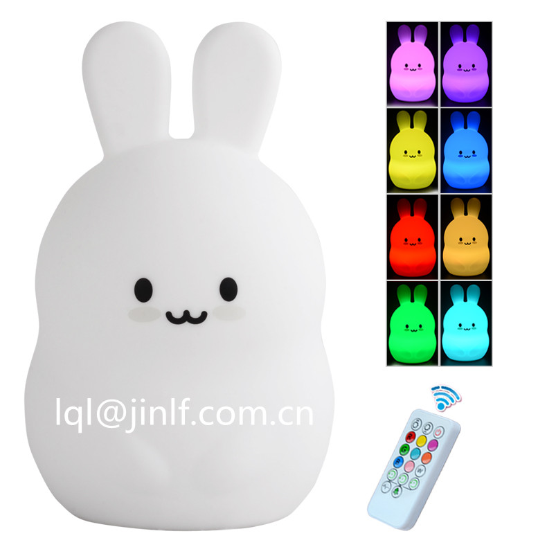 Une plus grande lampe de lapin de silicone