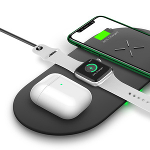 แผ่นชาร์จไร้สายแบบ3 in 1สำหรับ Apple Watch 9 8 7 6 5 4 3 2 1และสมาร์ทโฟน - Product Image 1