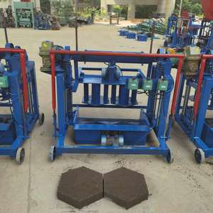 Macchinario per fabbricare i mattoni del creatore del blocco vuoto del cemento Mobile Semi automatico Diesel della macchina per fabbricare i mattoni ad incastro - Product Image 5
