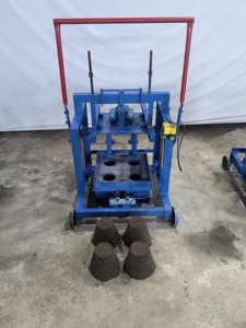 KM2-45 полуавтоматическая машина для производства бетонных кирпичей - Product Image 2