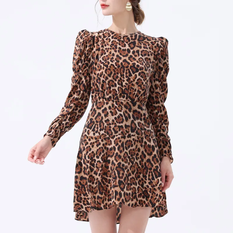 Vestido con estampado de leopardo de alta calidad de nuevo diseño de fábrica Sexy de gama alta para fiesta