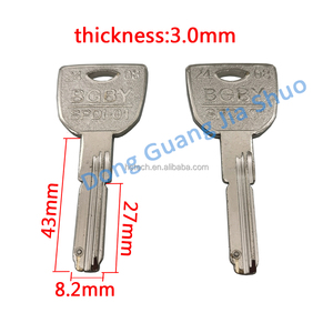 JS SPDI-1 The irregular-shaped <strong>key</strong> with float beads is blank The Italian <strong>key</strong> is blank. - Product Image 2
