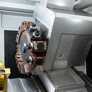 Torno CNC multifunción de 5 ejes para torneado y fresado de precisión, mecanizado de metales, máquina de torno CNC