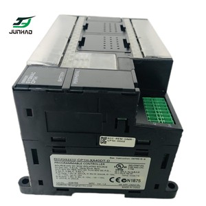 PLC Omrons serie CP1h con interfaz de comunicación RS485 producto de entrada analógica - Product Image 3