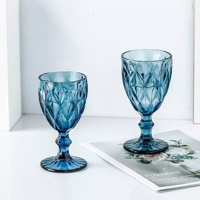 Dropshipping Europa Bril In Bulk Wijn Glazen In Een Verscheidenheid Van Kleuren Pressed Blauw Glazen Bekers Voor Drinkwater Koi