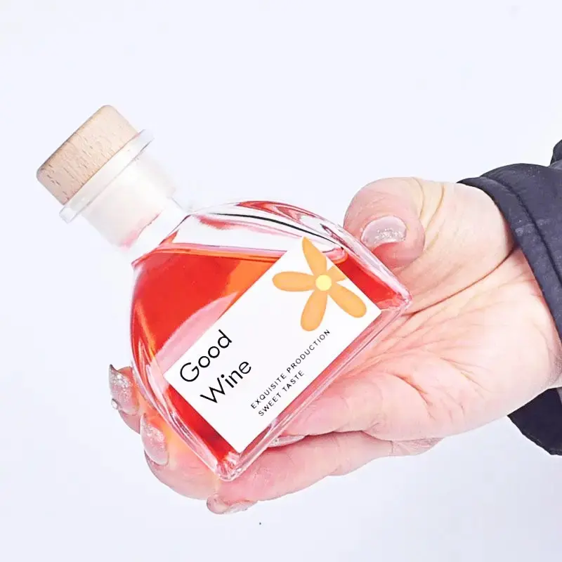 Requintadamente personalizado quadrado especial tamanho pequeno de alta qualidade transparente 200ml suco uísque vodka tequila mini garrafa de uísque