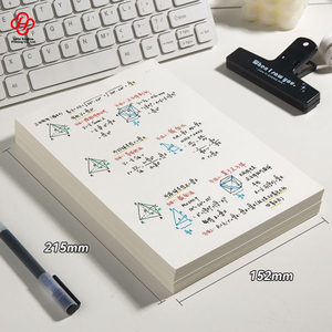 Bozza di quaderno bianco di carta per studenti universitari e studenti delle scuole superiori, carta per il calcolo e per prendere appunti. - Product Image 6