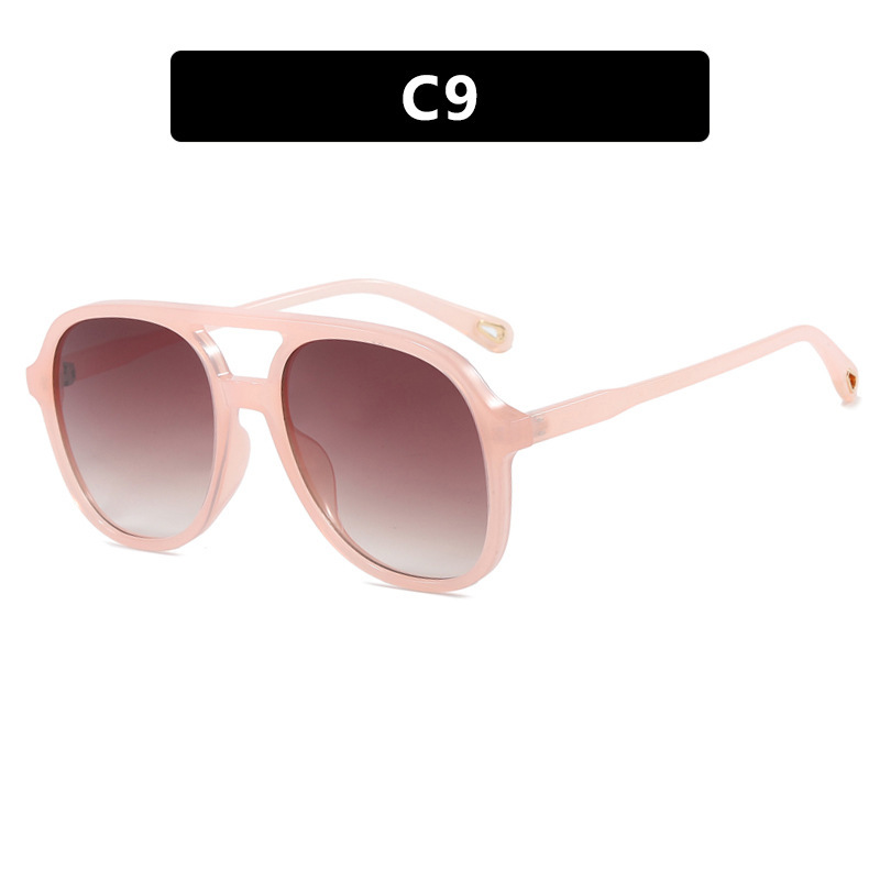 C9