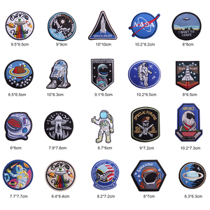 Astronot uzay takım elbise nakış kumaş yumuşak PVC yama roket gemi yama planet microstamp nakış - Product Image 4