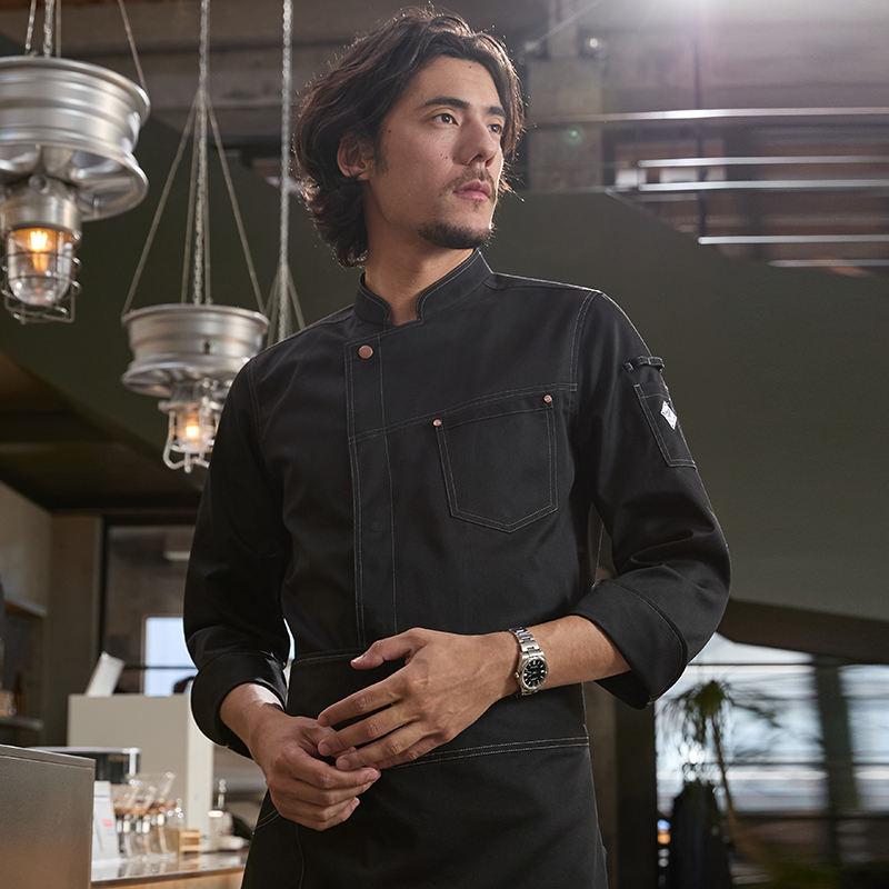 แขนยาวสีดำด้านบน