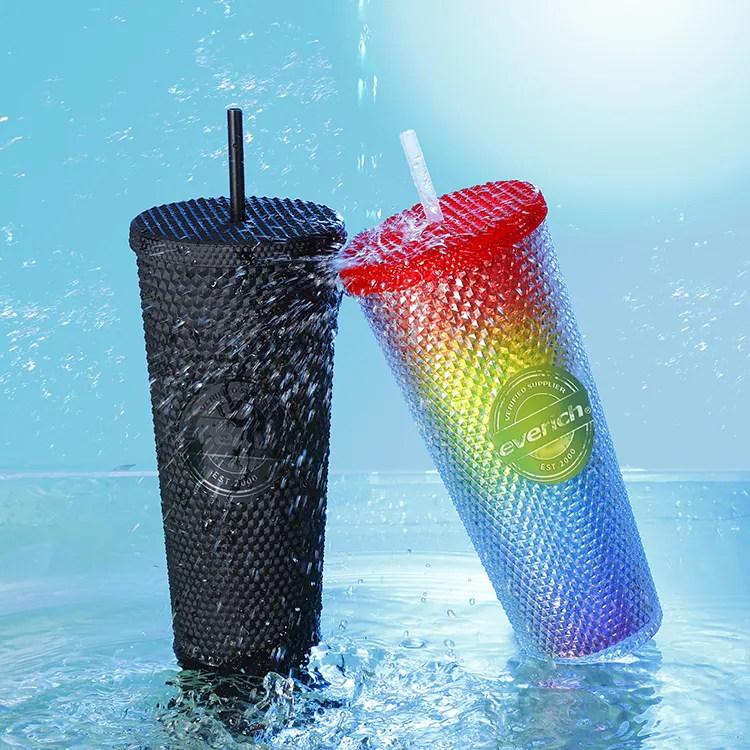 Benutzer definierte Logo Doppel wand wieder verwendbare Becher Kunststoff kalte Getränke Tassen mit Deckel und Stroh benutzer definierte Geschenk Kaffee becher in loser Schüttung