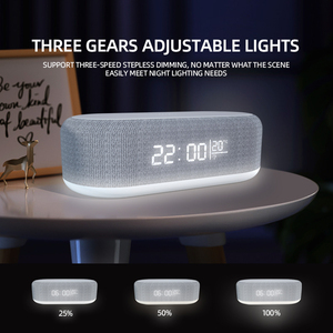 15Wワイヤレス高速充電器LED夜間光温度時間目覚まし時計テーブル充電多機能ランプ - Product Image 3