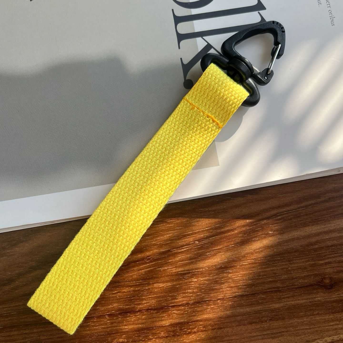 Amarillo claro