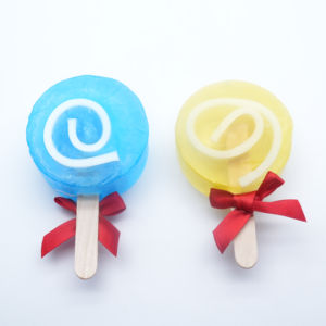 Sapone di riempimento con rotolo di uova fatto a mano giallo e blu affascinante sapone rotondo sapone antibatterico per casa e ritorno a scuola - Product Image 1