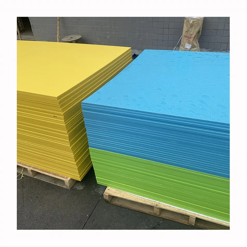 Fabrik preis Anpassbare Farben Mehrfarbige Wetter beständigkeit Kunststoff platte mit niedriger Dichte PE