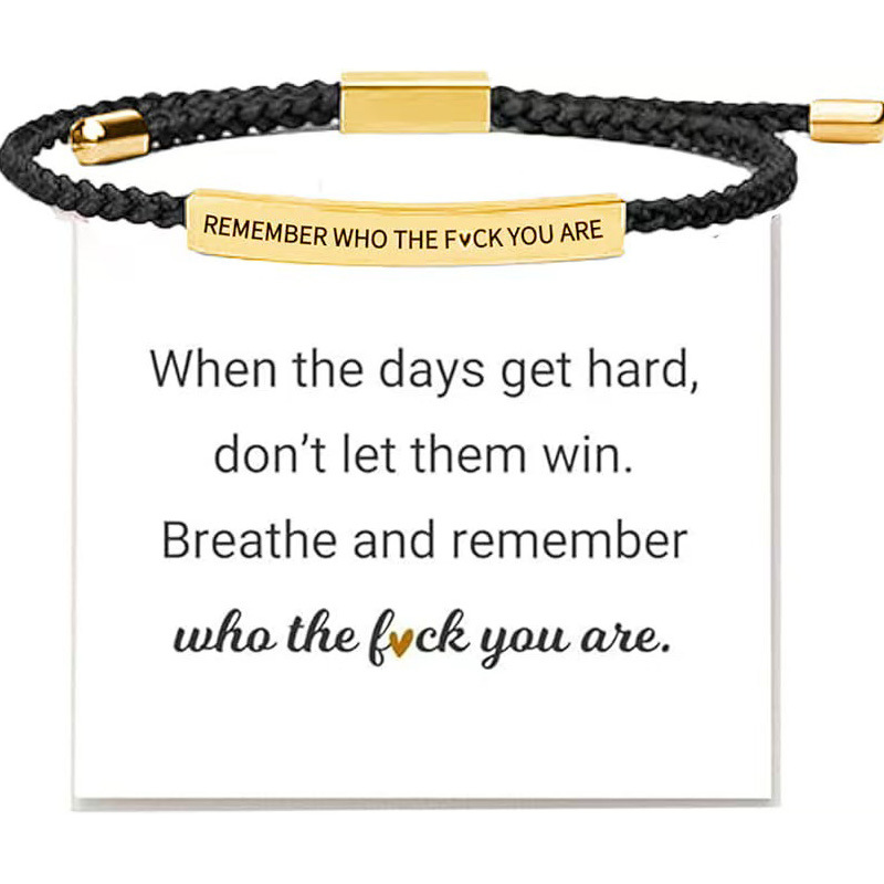 Corde noire + coude doré youare + carte
