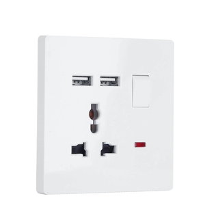 2020热销1团伙切换通用插座，带2个USB端口 - Product Image 1