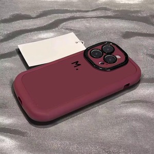 เคสพิมพ์ตัวอักษร M สำหรับ iPhone 14 PLUS/15/13 PRO MAX สีสันเรียบง่ายเข้ากันได้กับ Apple 16ทำจาก TPU ที่ทนทาน - Product Image 1