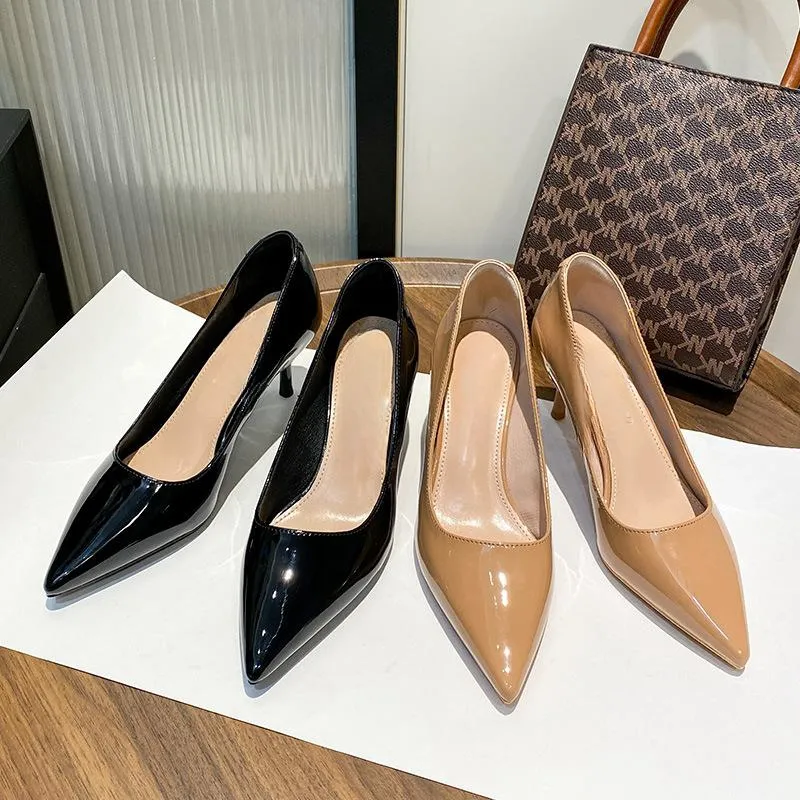 Scarpe da donna con Logo personalizzato con tacchi bassi nuove eleganti a punta in pelle di alta qualità pump da donna