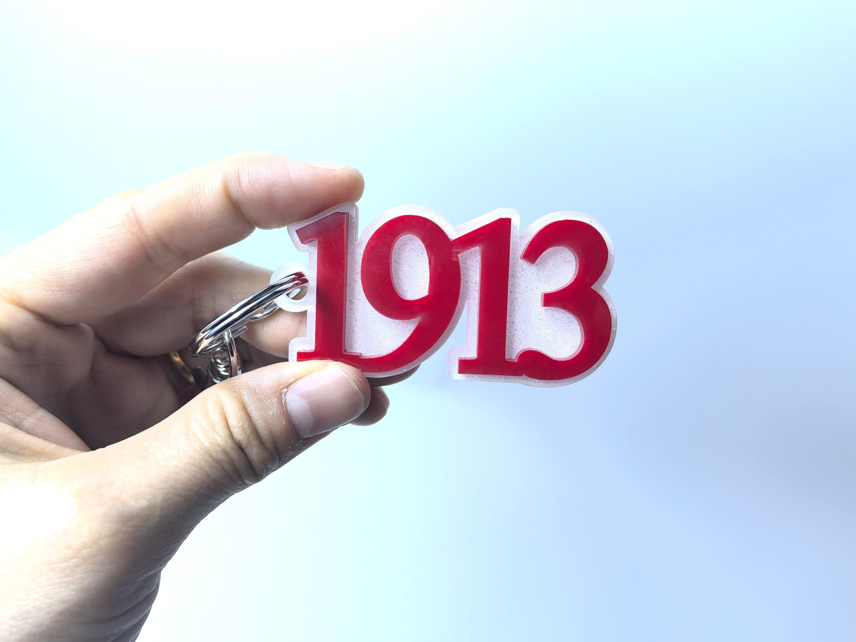 1913