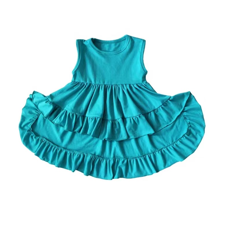 มีสีเขียวขุ่น