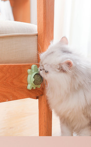 Juguete de hierba gatera para mascotas más vendido, forma de aguacate, hierba gatera desmontable giratoria, juguete interactivo para masticar y limpiar dientes para gatos - Product Image 2