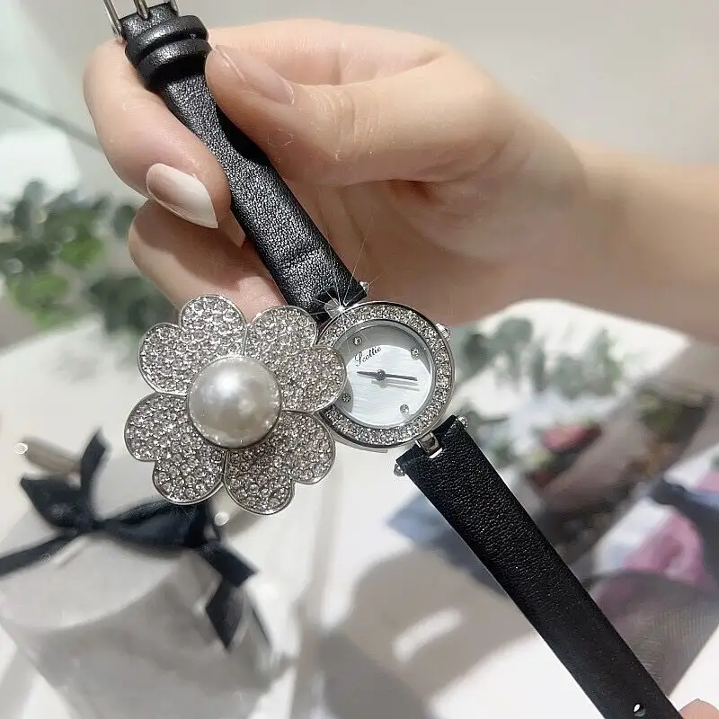 Nouveau Design Fleur Flip Cover Montre Diamant Perle Reloj Montres En Cuir Véritable De Luxe Uhr Étanche Orologio Donna Femmes Montre