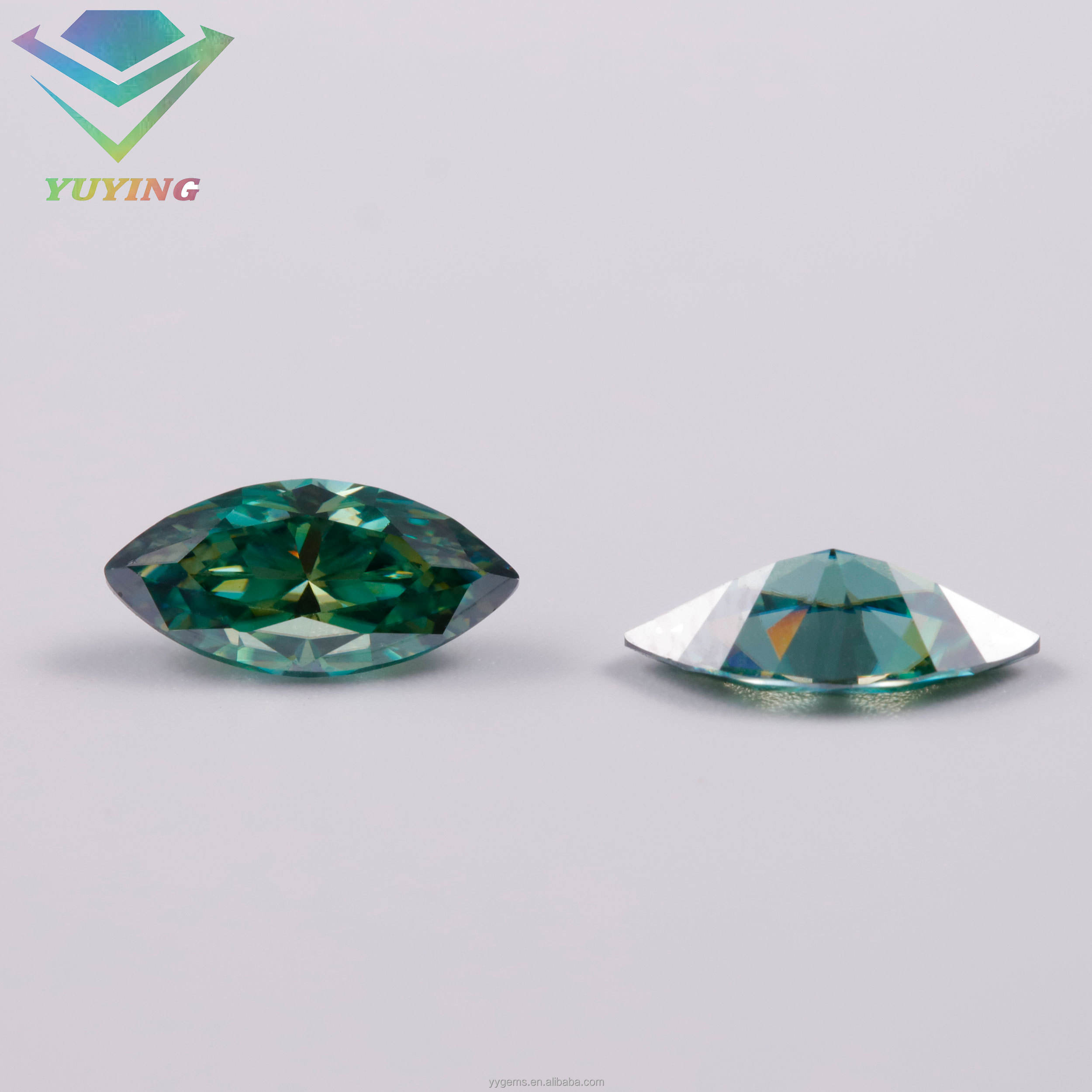 สีเขียว