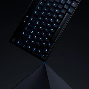 对于Logitech Pro X TKL快速新型RGB背光机械键盘，适用于桌面应用 - Product Image 4