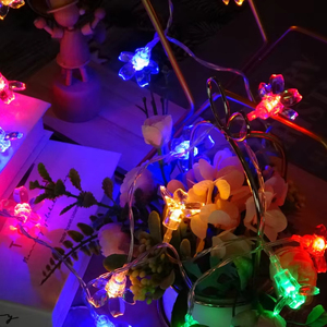 Luces de Navidad LED Copo de nieve Luces de cadena Luces de hadas con pilas para decoraciones de árboles de Navidad - Product Image 1