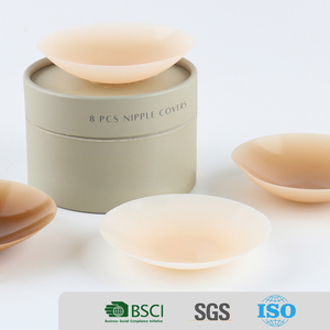 Cache-tétons en silicone ultra-fins réutilisables pour un ajustement naturel et invisible sous les vêtements, couvrant le téton - Product Image 1