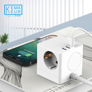 kEMA CE证书16A电源立方体USB多插座220v-250v，带3USB C型充电器 (17W) 台式扩展插座 - Product Image 6