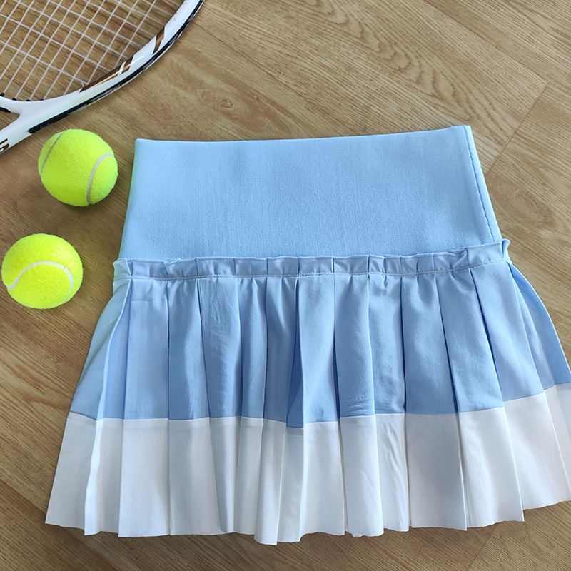 Falda azul con blanco