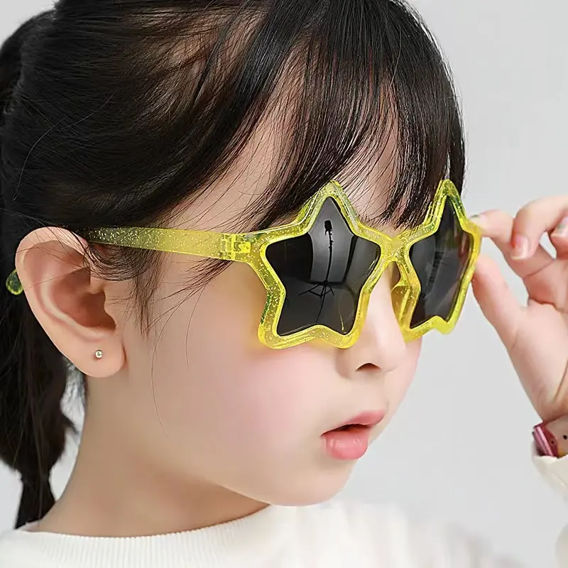 Gafas de sol decorativas con dibujos animados para niños, lentes de sol Retro de buena calidad con personalidad, estrella de cinco puntas, 2022