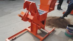 2-40 Maquina De Fabricar Blocos E Canaletas De Concreto/Đất Sét Làm Gạch Máy - Product Image 3