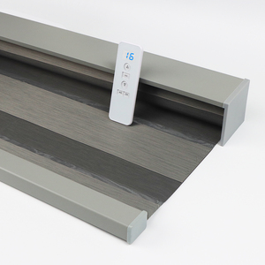Oscuranti Zebra tapparelle con azionamento elettrico Wireless per il controllo della luce diurna e notturna in finestre moderne - Product Image 6