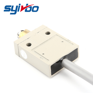 D4C-1202 Compact Enclosed Roller Plunger <strong>Limit</strong> Switch 5A 250VAC Water Proof IP67 Micro Switch with 3m Cable <strong>Length</strong>