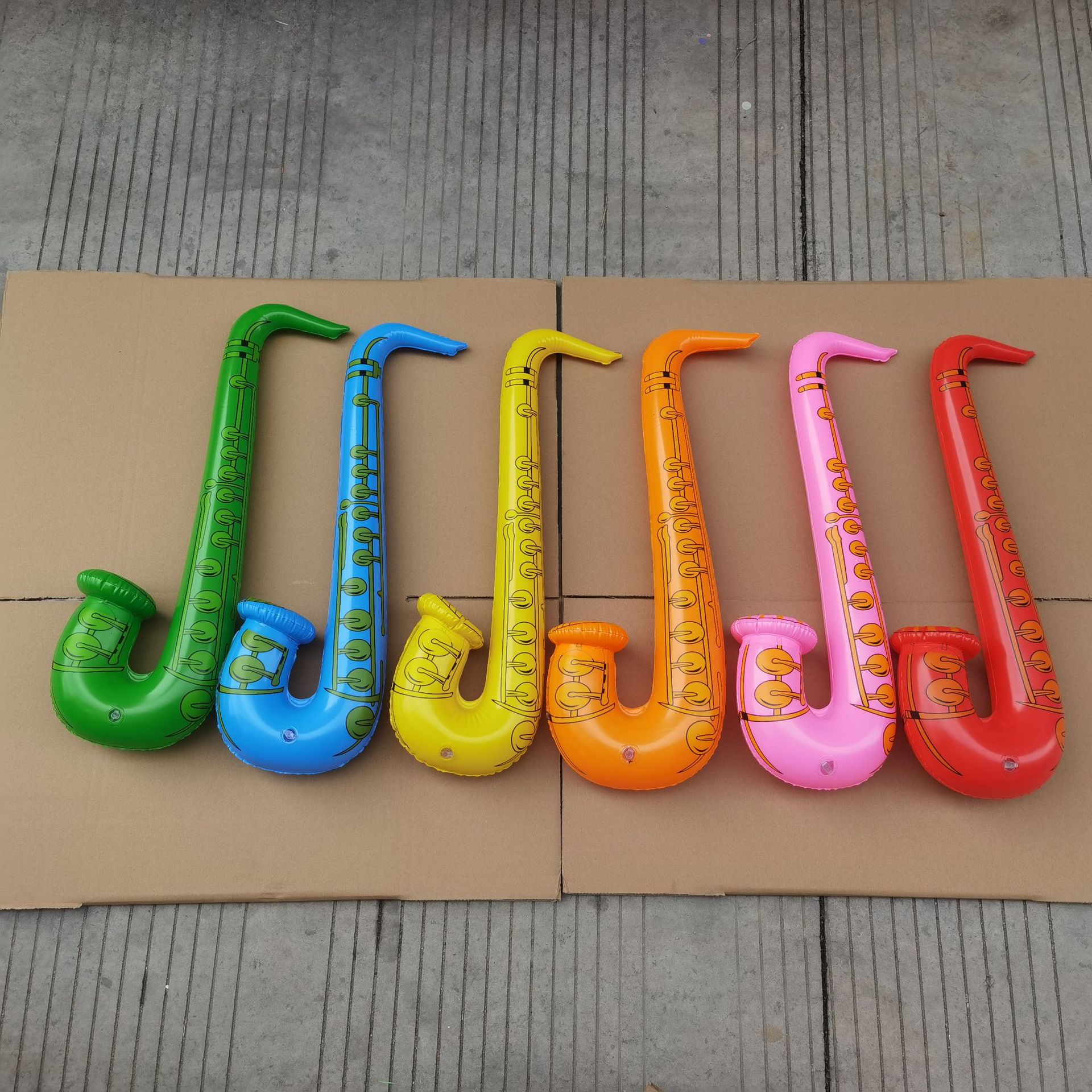 60 cm saxophone