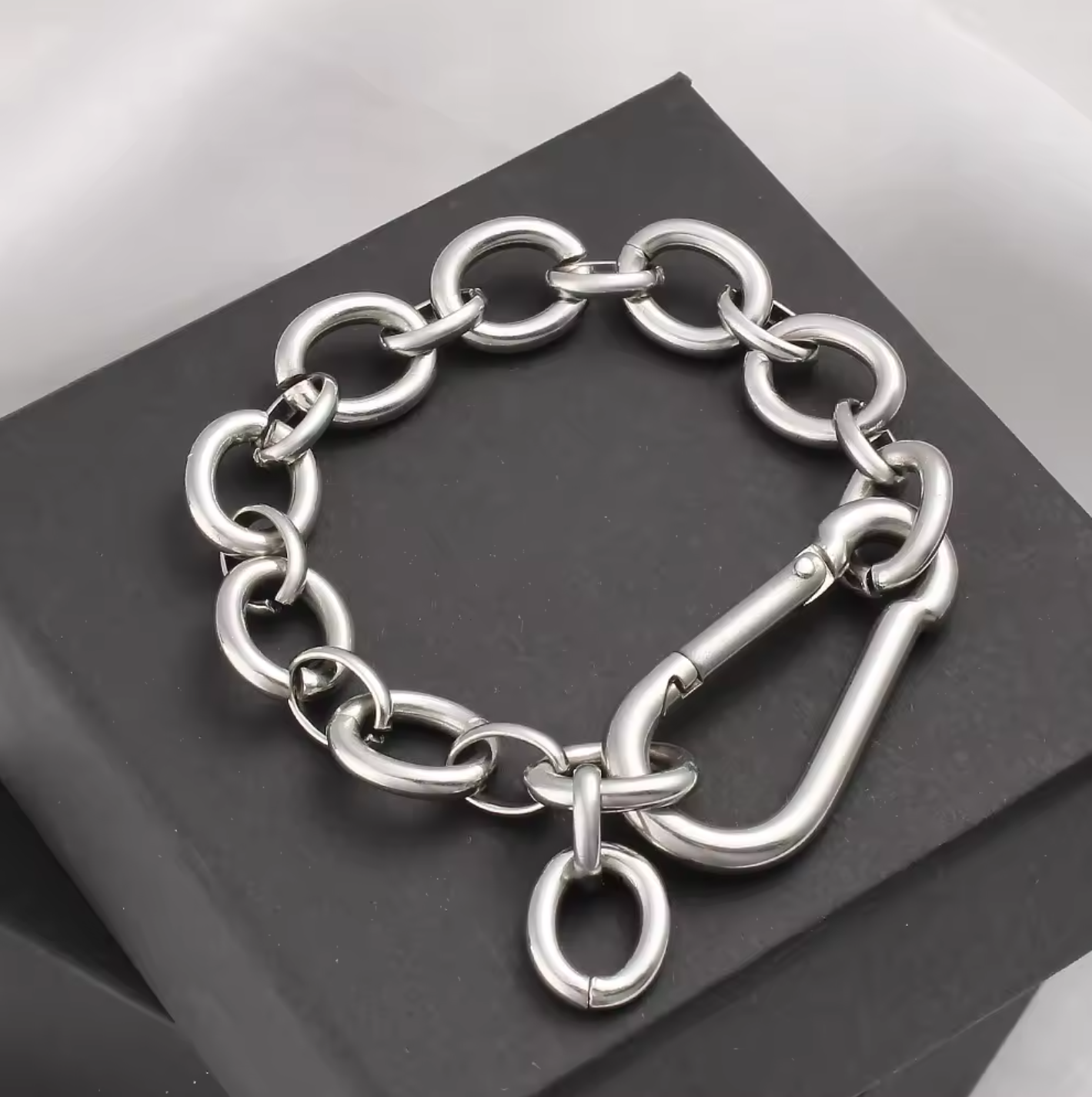 YF8215-Silver-02