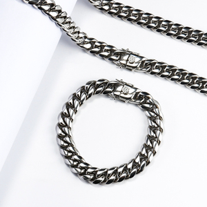 Personnalisé 12mm Miami Cubain Lien Chaîne gourmette pour hommes Bracelet 18K Or PVD Collier Diamant Bouton Fermoir Cubain Chaîne à maillons - Product Image 4