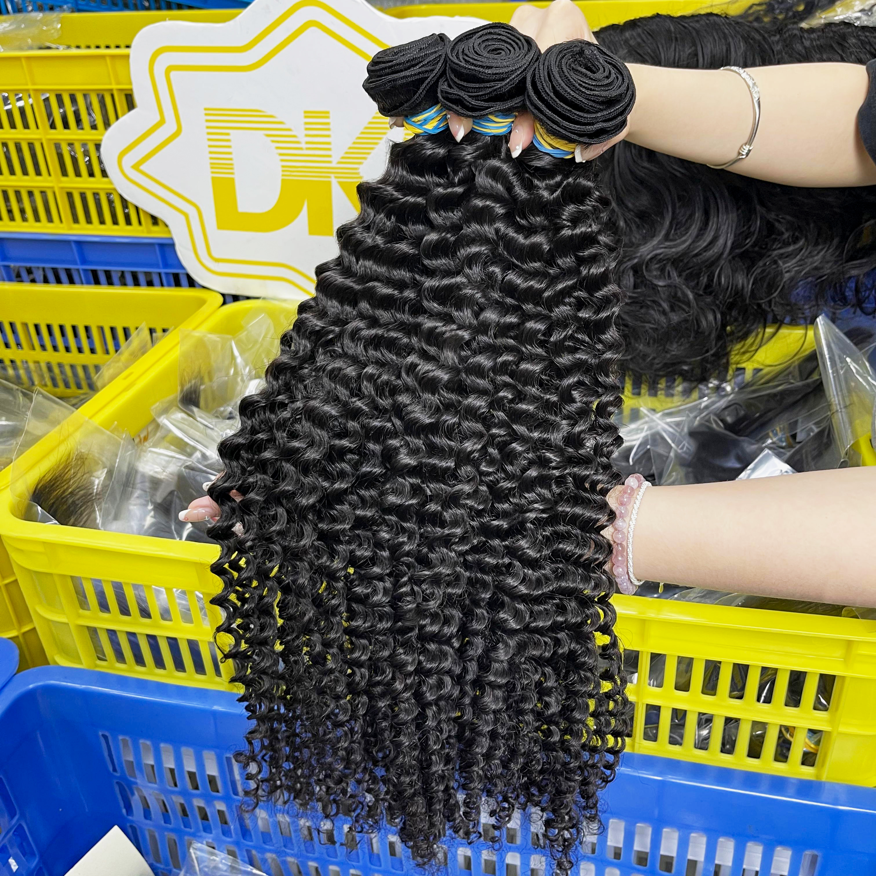 Kinky Curly