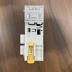 Orijinal yeni stok PLC modülü CJ serisi yüksek fonksiyonlu I/O ünitesi CJ1W-DA08V dijital Analog giriş/çıkış modülü RS485 iletişim
