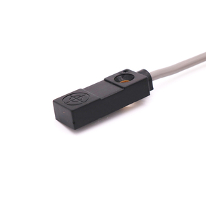 2mmセンシングマイクロスクエア近接スイッチセンサー12V24V NPN/PNPIP67近接センサー - Product Image 1