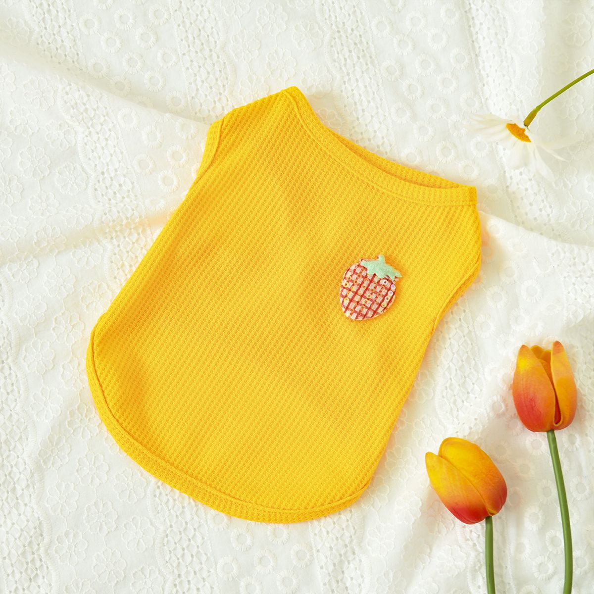 Yellow-Strawberry
