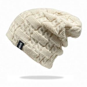 Женская вязаная шерстяная шапка с логотипом - Product Image 1