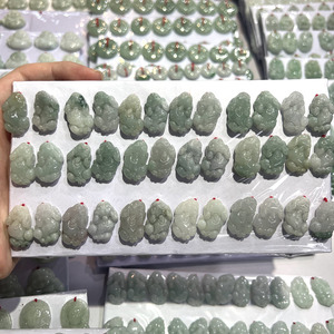 จี้หยกเกรด A พม่าพร้อมจี้,เครื่องประดับแบบ DIY สีเขียวอ่อนขนาด20มม. 36ชิ้น - Product Image 3